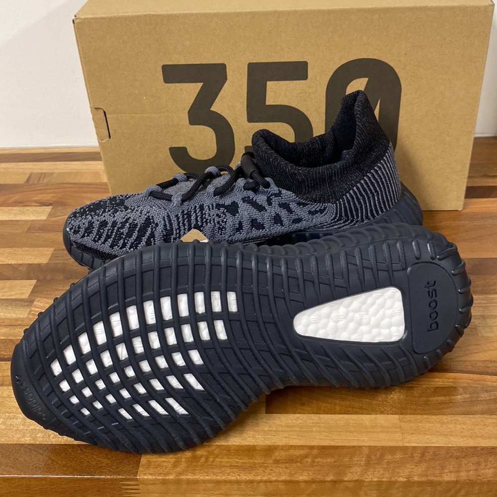 Adidas Yeezy Boost 350 CMPCT size 6 - Picture 5 of 9